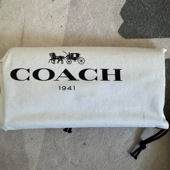 Coach Crace Quilted Leather Oxblood Tote and Wallet - Picture 5 of 8